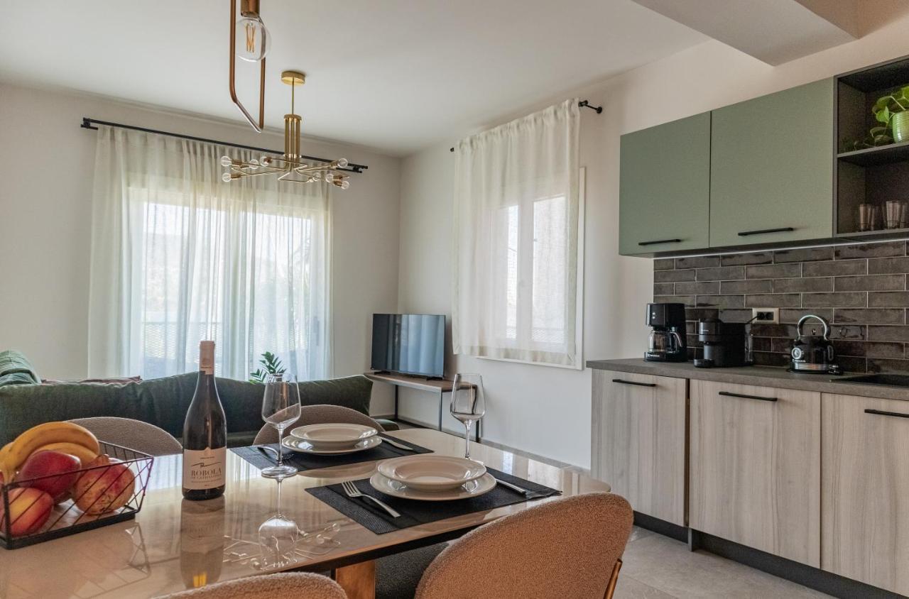 Chelmis Sea Front Apartments - Atlantis Argostoli  Exteriér fotografie